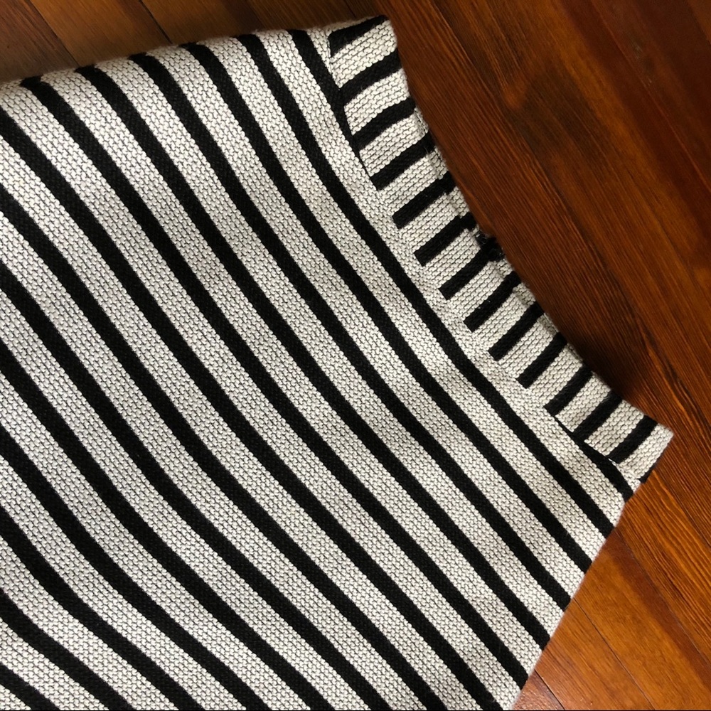💜 Express Striped High Waisted A-Line Mini Skirt - Picture 3 of 5
